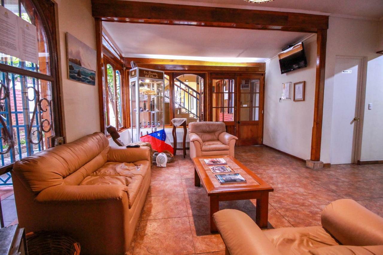 טלקה Hostal Del Rio מראה חיצוני תמונה