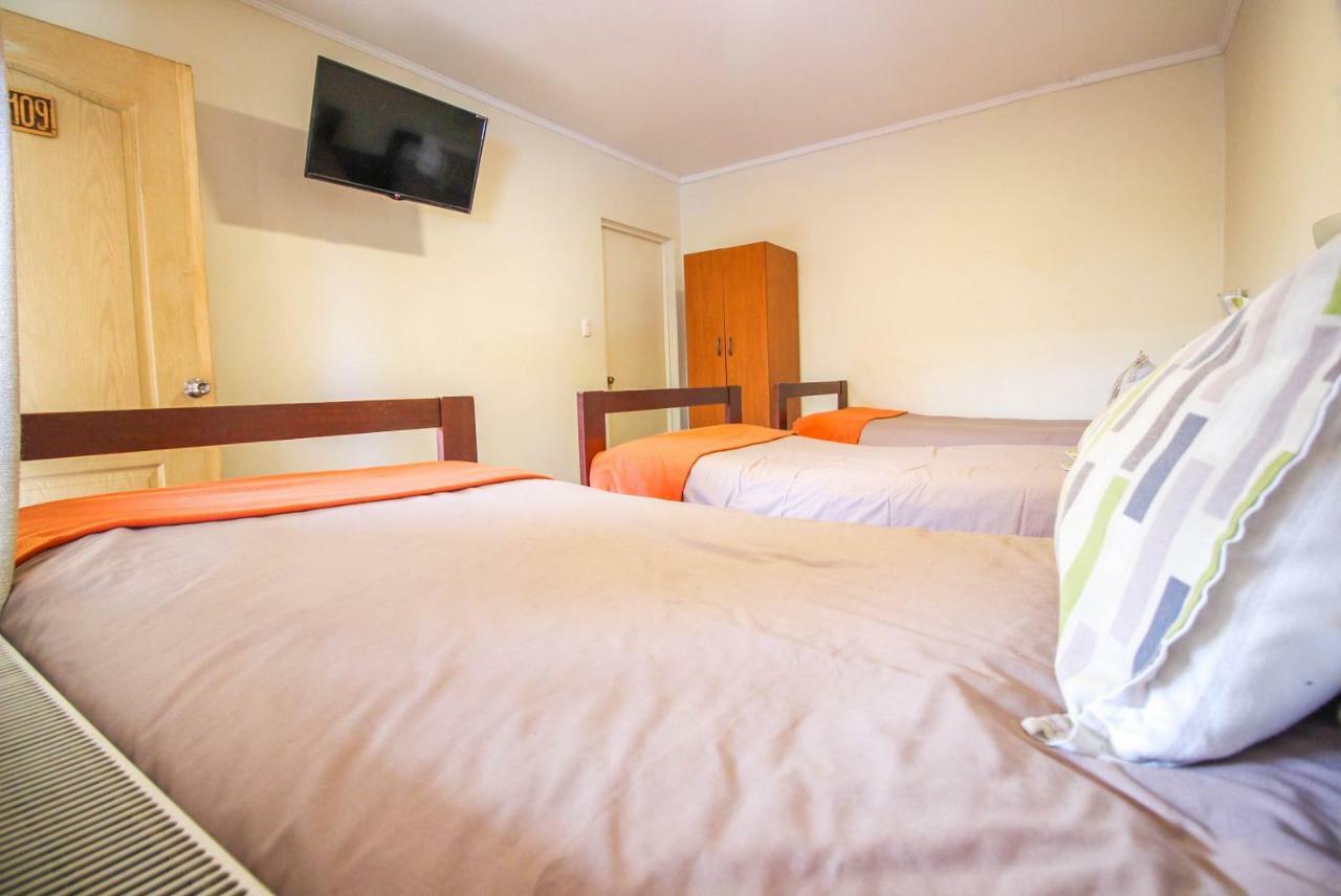 טלקה Hostal Del Rio מראה חיצוני תמונה
