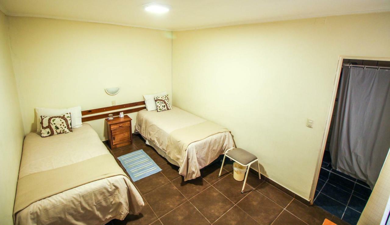 טלקה Hostal Del Rio מראה חיצוני תמונה